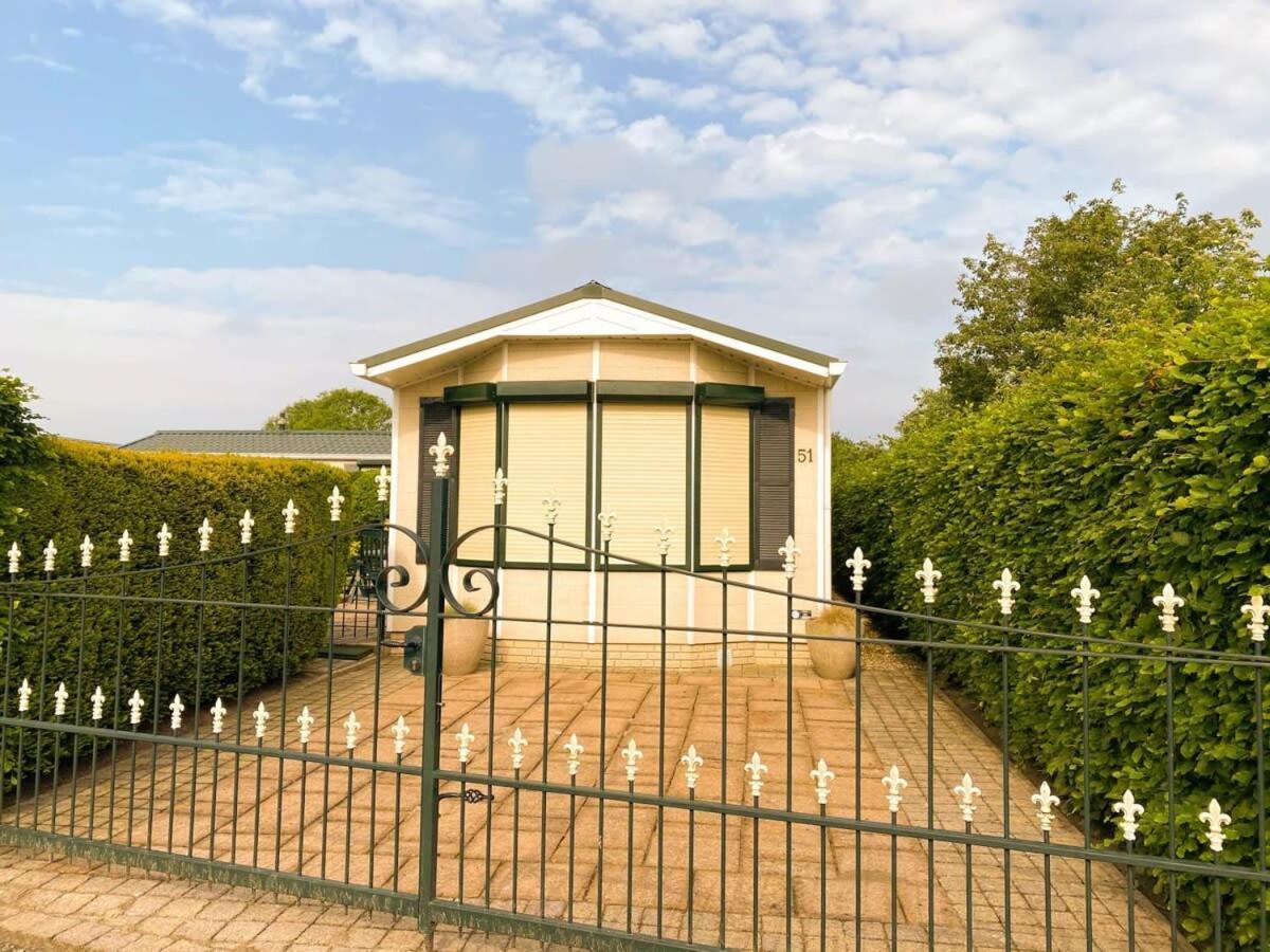 Hello Zeeland - Vakantiehuis Paarlhof 51 Villa Groede Exteriör bild
